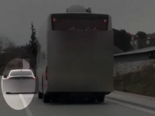 Burdur'da trafik güvenliğini tehlikeye sokan sürücünün ehliyetine el konuldu