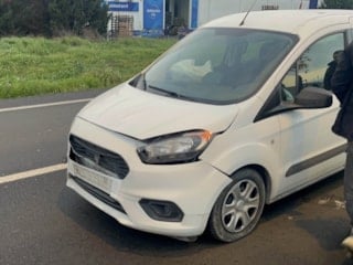 Tekirdağ'da başıboş köpek seyir halindeki araca kaza yaptırdı