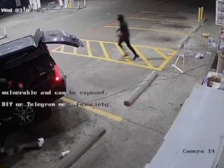 ABD'de çalıntı araçla hırsızlık: Market ATM'sini yerinden söktüler