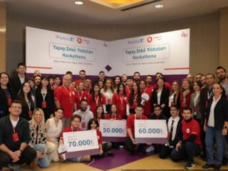 Gençler dijital refah için fikir üretti