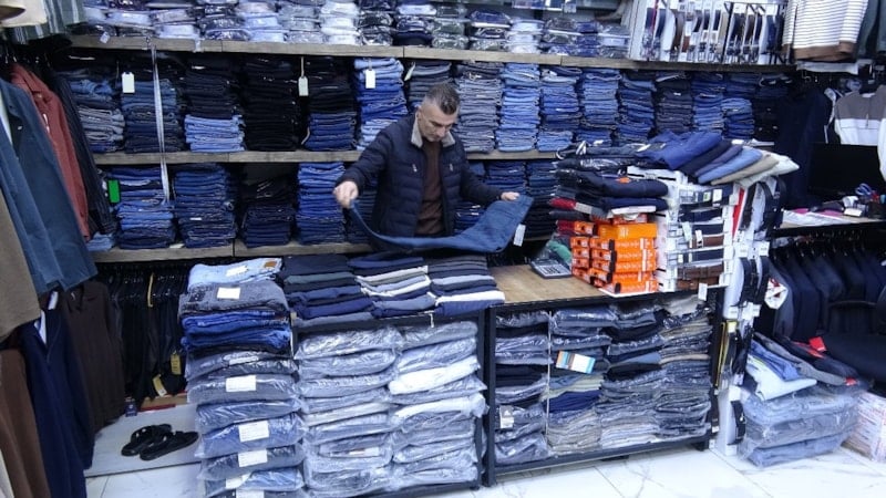 Malatya'da down sendromlu genç ile esnafın diyaloğu yürekleri ısıttı