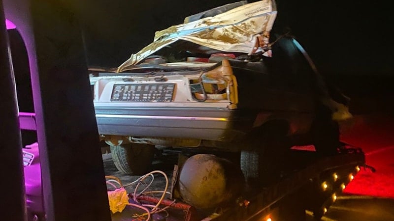 Kırşehir'de köpeğe çarpmamak için direksiyonu kıran araç takla attı