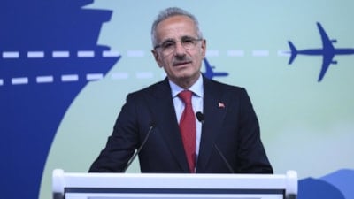 Abdulkadir Uraloğlu: Sabiha Gökçen Havalimanı'nda 2024'ün yolcu rekoru 11 ayda kırıldı