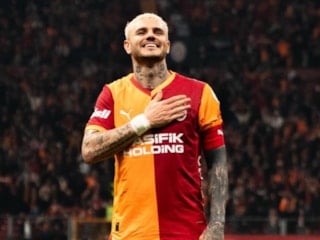 Wanda Nara Muaro Icardi'ye tavuk büyüsü yaptı