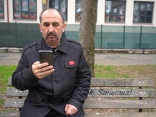 Dolandırıcıların kullandığı yapay zeka videosuna kandı milyonlar kaptırdı