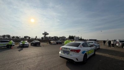 Diyarbakır'da tahliye heyecanı: Birçok aile cezaevi önünde toplandı