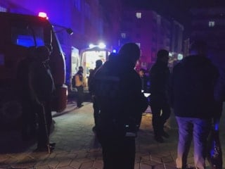 Van'da 32 daireli apartmanda yangın