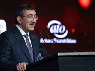 Cumhurbaşkanı Yardımcısı Yılmaz: Dijitalleşme ve yapay zekâ kalkınma stratejimizin merkezinde