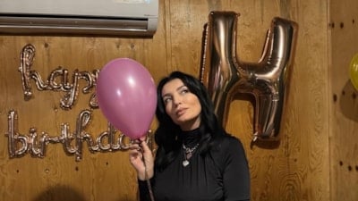 Aleyna Tilki'den sürpriz kutlama! Annesi Havva Öztel 47 oldu