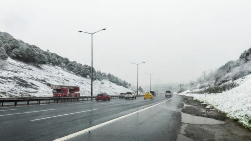 İstanbul'a kar geliyor: İşte kar beklenen ilçeler