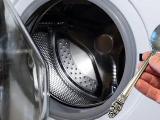 Çamaşır makinesinin contasına bir tane kaşık koyun: Bakın ne işe yarıyor