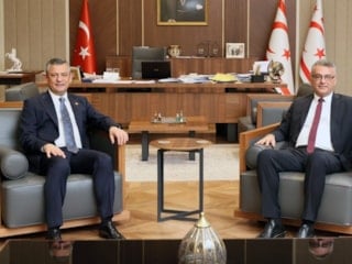 KKTC Cumhurbaşkanı Erhürman, Özgür Özel’i ağırladı