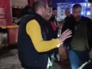 Osmaniye'de park halindeki otomobilde yangın