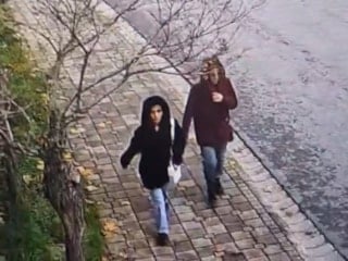 İstanbul'da bir evden 2 milyon TL çalan iki kadın kamerada