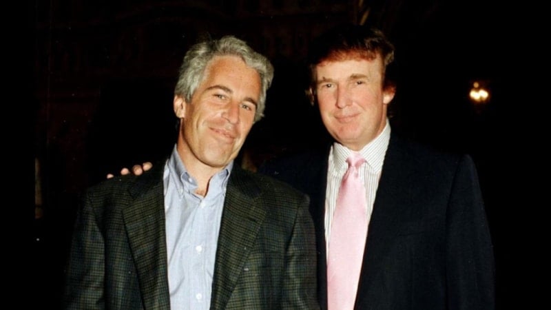 Jeffrey Epstein'in kardeşi: Abimi Trump öldürttü