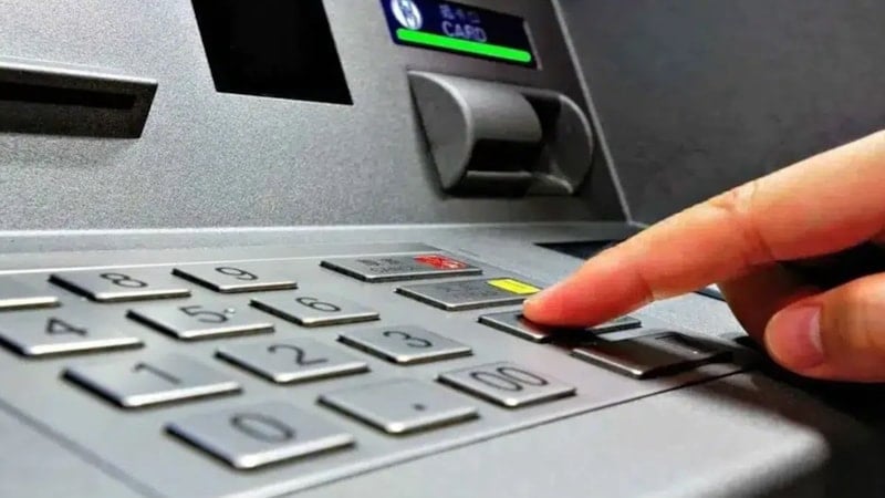 ATM kullanan herkesi ilgilendiriyor! Perşembe günü para gönderen bu uyarıyı görecek