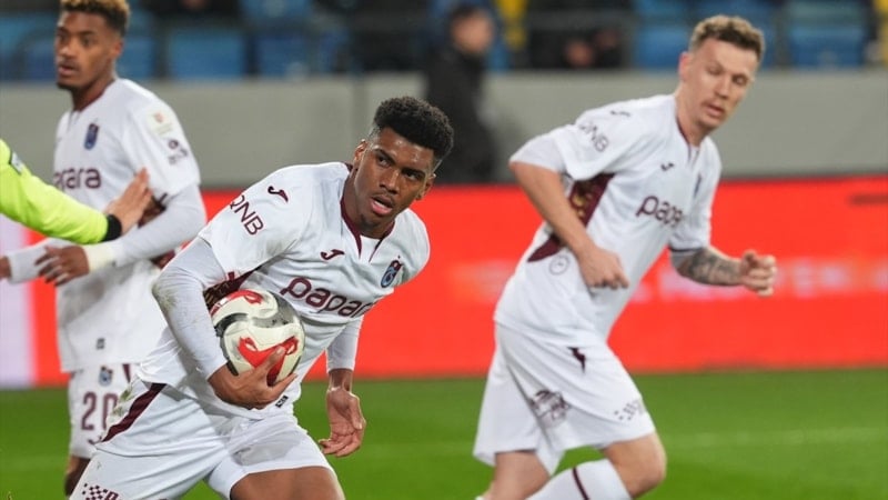 Trabzonspor'dan şampiyonluk sonrası en iyi ilk yarı performansı