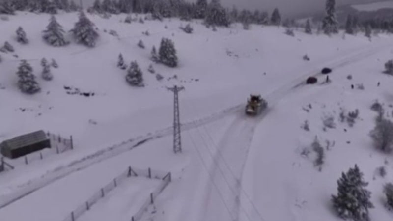 Sinop’ta kar yağışı: 34 köy yolu kapandı