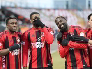 Vanspor FK, Hatayspor'a 4 attı