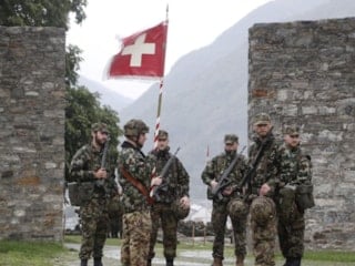 İsviçre Genelkurmay Başkanı: Tam ölçekli saldırıya hazır değiliz