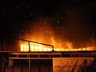 Hatay'da sanayi sitesinde yangın