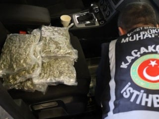 Gümrüklerde operasyon: Zehir tacirlerine darbe