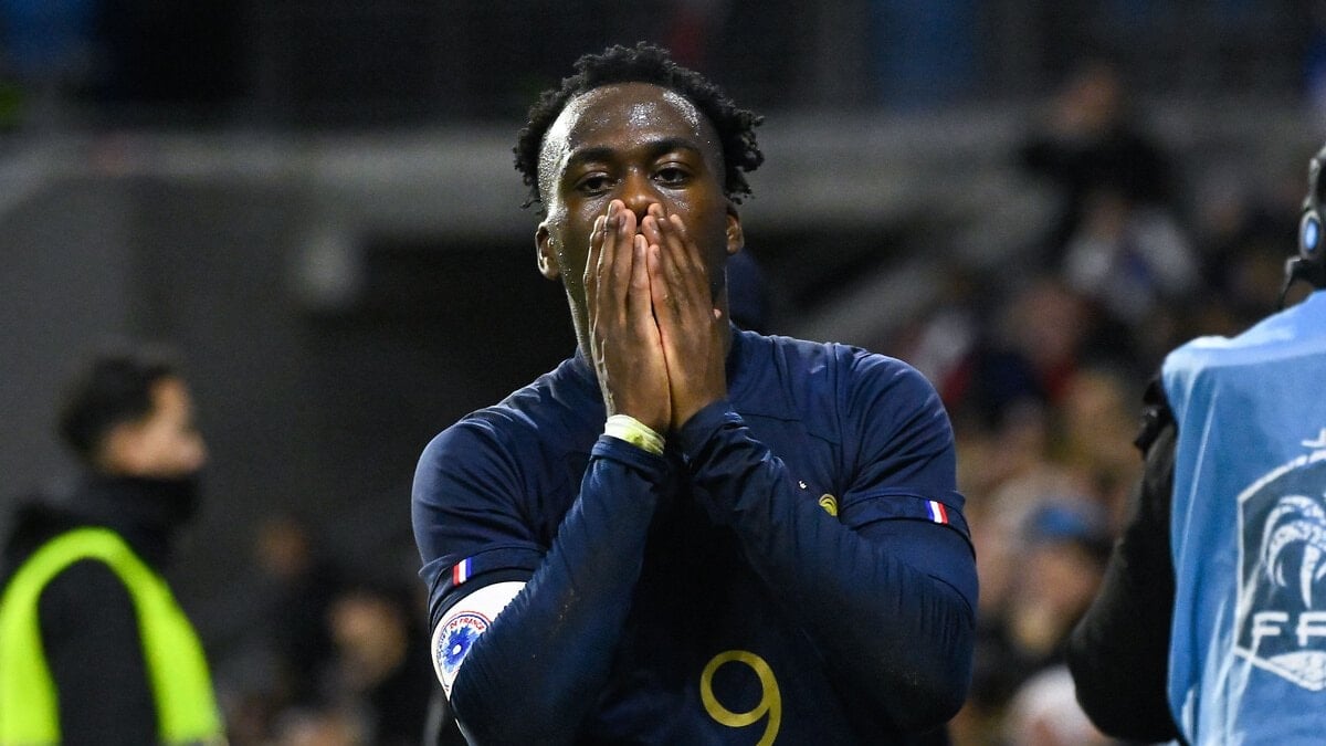 Beşiktaş, Arnaud Kalimuendo'yu kiralıyor!