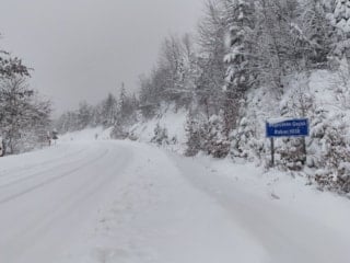 Bartın'da zirvede kar manzarası
