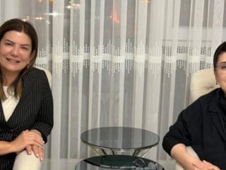 AK Parti'den tribünlerde hedef alınan Leyla Zana'ya ziyaret