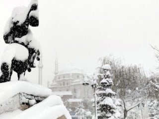 Bolu'da kar yağışı etkisini artırdı