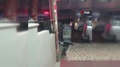 İstanbul'da asker eğlencesi konvoyunda polisle tartıştılar