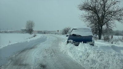 Bolu'da 486 köy yolundan 263'ü ulaşıma kapandı: Kar kalınlığı 50 santimetreyi gördü