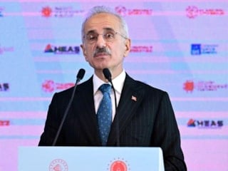Abdulkadir Uraloğlu: Sabiha Gökçen, en hızlı büyüyen major havalimanı