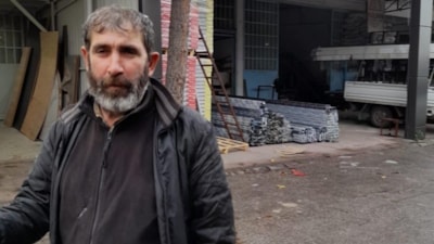 Manisa'da araç yangınında can verdi