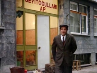 Kapıcılar Kralı’ndaki apartman bakın şimdi ne halde: Görenler şaşırıyor