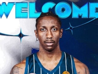 Anadolu Efes, Saben Lee'yi kadrosuna kattı