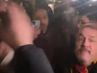 Galatasaray’da yönetim protestosu: Taraftardan istifa çağrısı