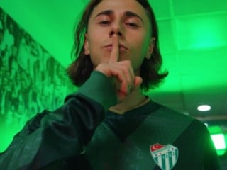 Bursaspor, Eyüp Akcan'ı renklerine bağladı