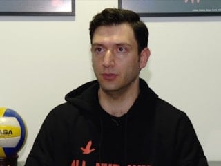 Ferhat Akbaş'tan Türk voleyboluna başarı dileği