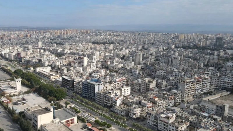 Suriye'nin Lazkiye ilinde yaşanan olaylar sonrası sokağa çıkma yasağı ilan edildi