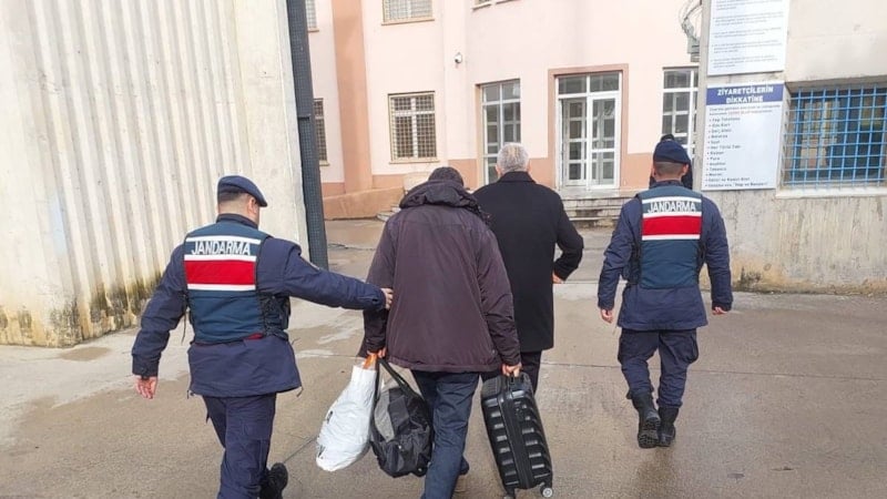 Samsun'da baba-oğul aynı anda yakalandı