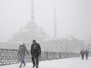 İstanbul'a kar geliyor: Valilik uyardı