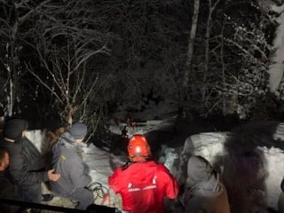 Rize'de uçuruma yuvarlanan cipteki 2 kişi öldü