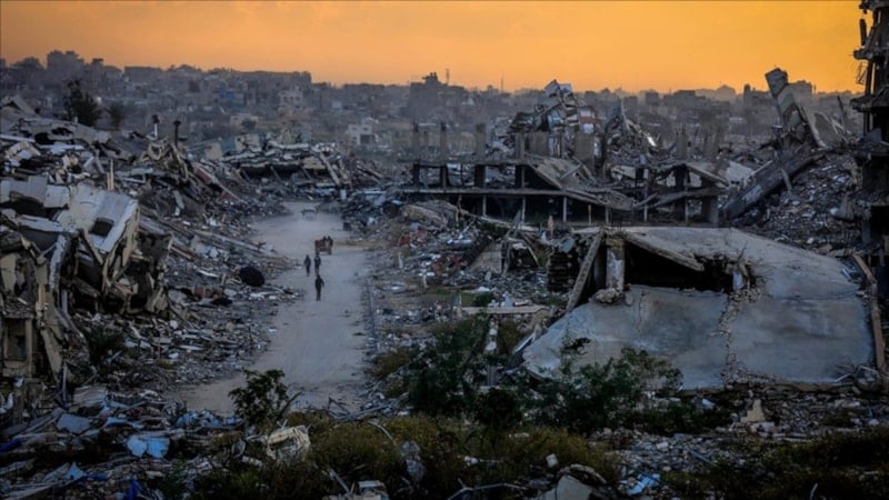 İsrail, Gazze'nin çeşitli bölgelerine saldırılarını sürdürüyor