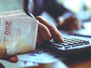 Prim borcu olan emeklinin maaşı kesilecek