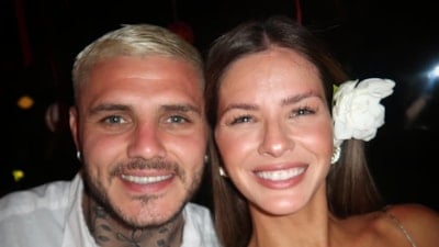 Mauro Icardi'nin kar sevinci! Sevgilisiyle kendini bahçeye attı