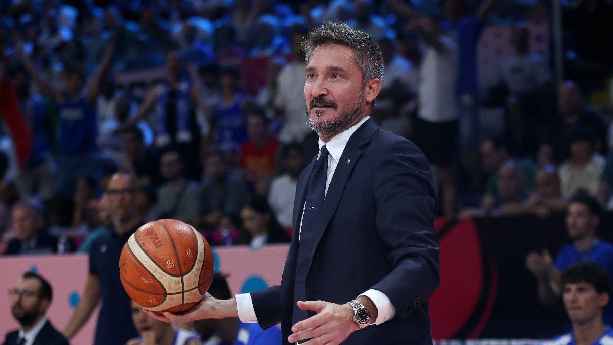 Galatasaray'da başantrenörlük görevine Gianmarco Pozzecco getirildi