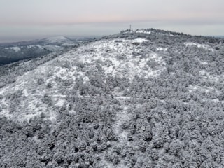 Aydos Ormanı beyaza büründü: Kar manzarası havadan görüntülendi