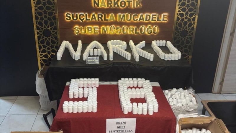 Sivas'ta 80 bin 170 sentetik uyuşturucu hap ele geçirildi