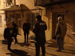 Aydın'da yeni yıla balkonda mahsur kalarak girdi